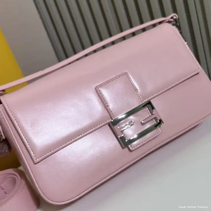 Cheap HOT Tiffany Medium Baguette Pink In Bag Leather Fendi Smooth 0420